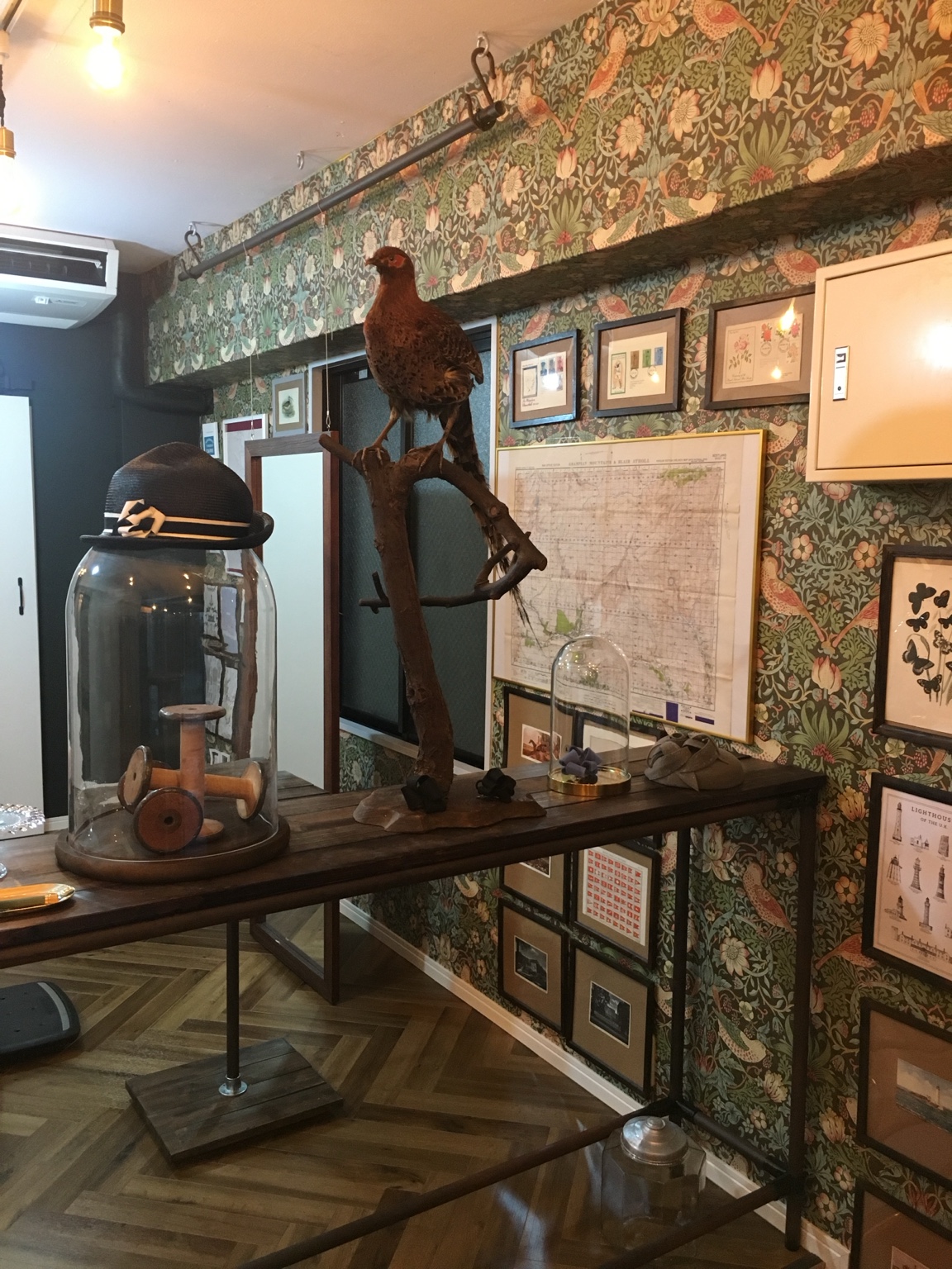浜町のバーバー SWEENEY TOKYO BARBER 店内